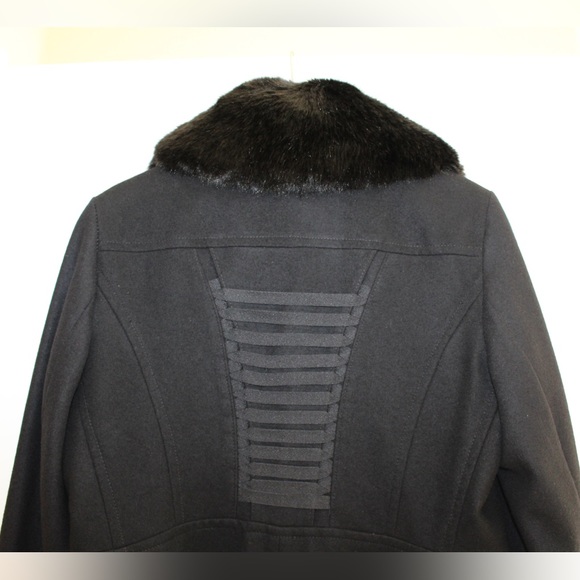 Betsey Johnson wool coat with faux fur collar (women’s XL) - Picture 6 of 11